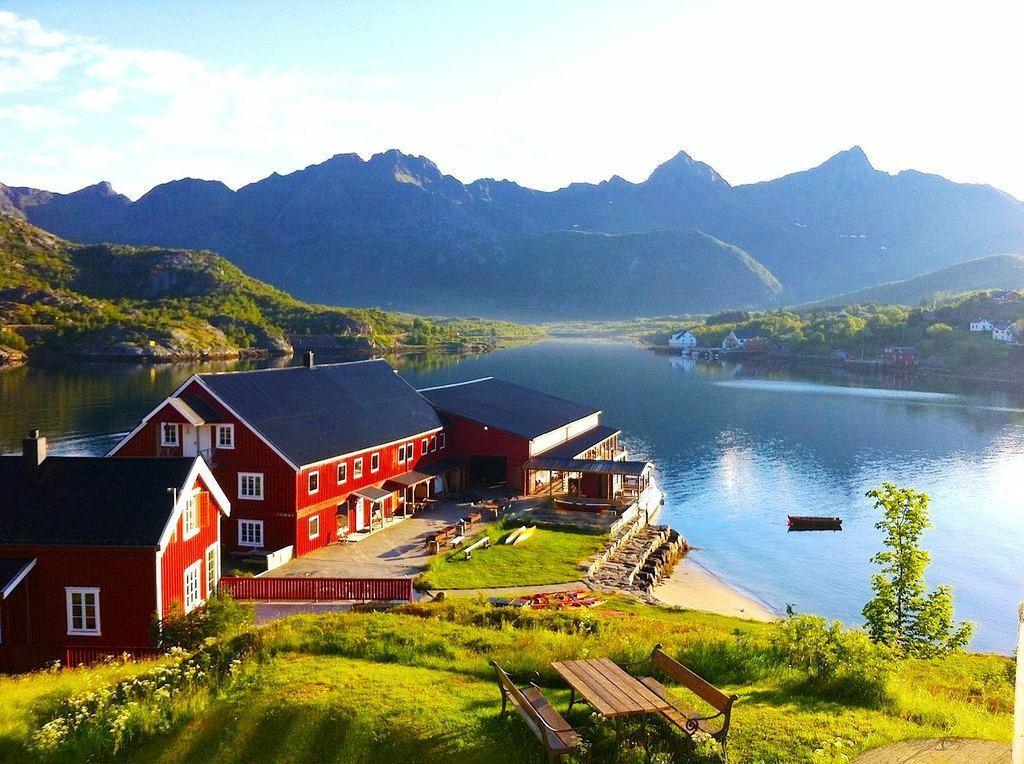 Kalle I Lofoten Kabelvåg Esterno foto