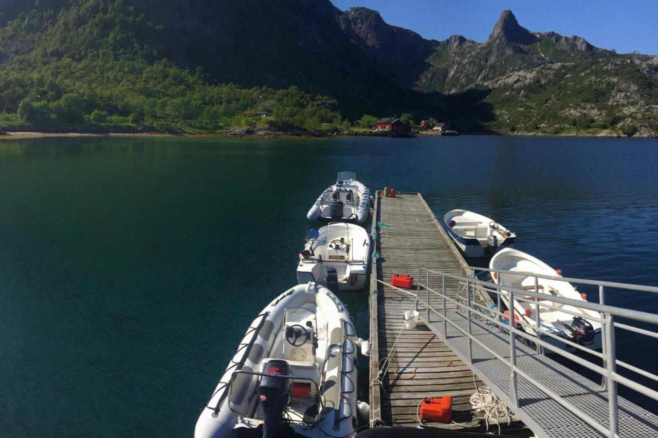 Kalle I Lofoten Kabelvåg Esterno foto